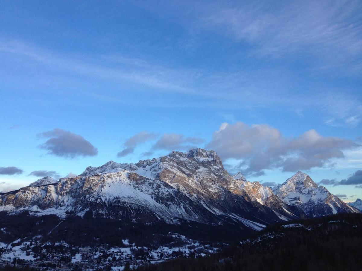 Luxury Panoramic 3Br Apt 2Min To Centre 5Min To Lifts Cortina dʼAmpezzo Zewnętrze zdjęcie